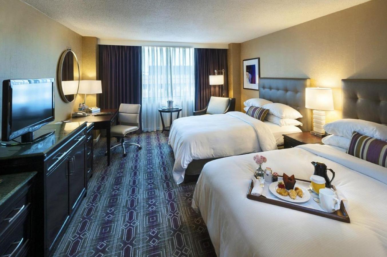 Hilton Harrisburg Near Hershey Park Exterior foto